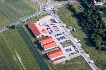 From the north in the district Neulauterburg in Berg in the state Rhineland-Palatinate, Germany