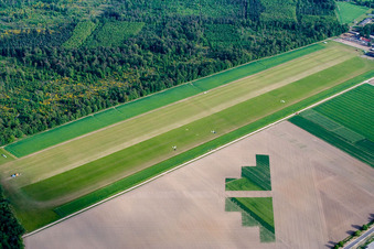 Gliding airfield Rheinstetten in the district Silberstreifen in Rheinstetten in the state Baden-Wuerttemberg, Germany