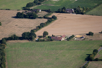 Bird's eye view of Semur-en-Vallon in the state Sarthe, France