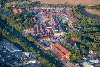 Technical facilities in the industrial area Poroton Ziegelwerk der Wienerberger GmbH in Eisenberg (Pfalz) in the state Rhineland-Palatinate