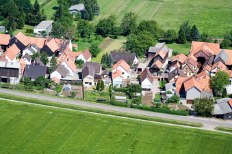 Brehmstraße from the south in the district Minderslachen in Kandel in the state Rhineland-Palatinate, Germany