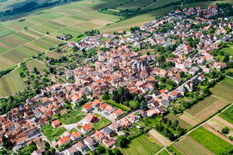 Overview of the town from the northeast in the district Arzheim in Landau in der Pfalz in the state Rhineland-Palatinate, Germany