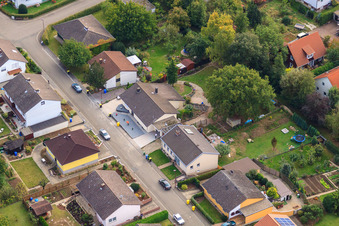 Aerial view of In the mill garden from the northwest in Eppelsheim in the state Rhineland-Palatinate, Germany
