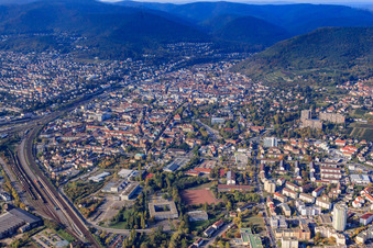 Konrad-Adenauer-Straße from the northeast in Neustadt an der Weinstraße in the state Rhineland-Palatinate, Germany