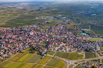 Aerial view of From the west in Maikammer in the state Rhineland-Palatinate, Germany