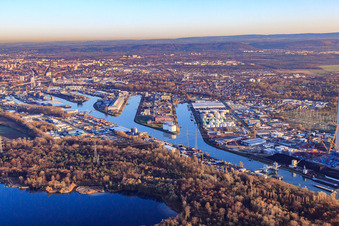 Rhine port Karlsruhe in the district Mühlburg in Karlsruhe in the state Baden-Wuerttemberg, Germany
