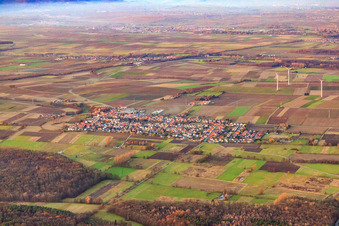 Village view from the south in Minfeld in the state Rhineland-Palatinate, Germany