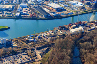 Loacker Rheinhafen Recycling GmbH - Karlsruhe in the district Mühlburg in Karlsruhe in the state Baden-Wuerttemberg, Germany