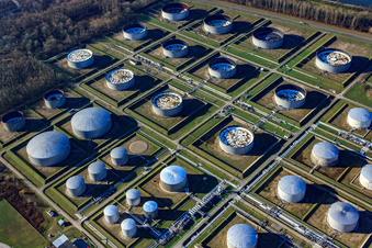 MIRO oil tanks in the district Knielingen in Karlsruhe in the state Baden-Wuerttemberg, Germany