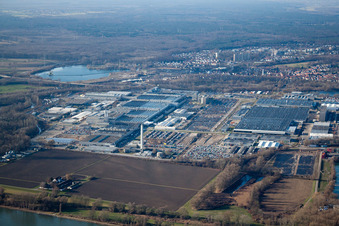 Daimler from the East in the district Maximiliansau in Wörth am Rhein in the state Rhineland-Palatinate, Germany