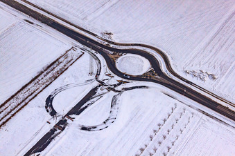 The new access road at the roundabout to the Horst industrial estate in the district Minderslachen in Kandel in the state Rhineland-Palatinate, Germany