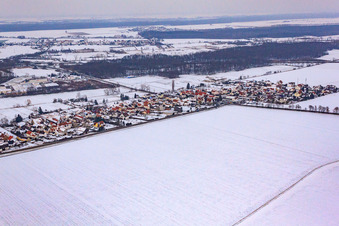 Aerial photograpy of Village view from the west in snow in the district Minderslachen in Kandel in the state Rhineland-Palatinate, Germany