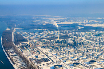 MIRO refinery in winter with snow in the district Knielingen in Karlsruhe in the state Baden-Wuerttemberg, Germany