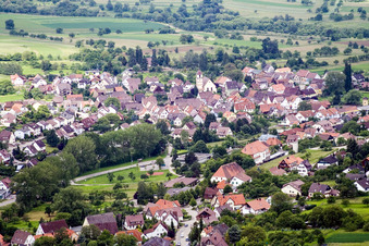 From the east in the district Gräfenhausen in Birkenfeld in the state Baden-Wuerttemberg, Germany