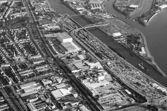 Rheinauhafen Duisburger Straße in the district Rheinau in Mannheim in the state Baden-Wuerttemberg, Germany