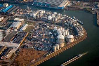 Quays and boat moorings at the port of the inland port Rheinauhafen on Rhine in the district Rheinau in Mannheim in the state Baden-Wurttemberg, Germany