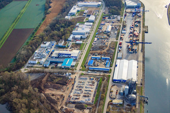 Rhenus Ports in the Rhine port on Nordbeckenstraße in the district Mühlburg in Karlsruhe in the state Baden-Wuerttemberg, Germany