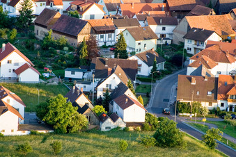 Aerial view of Dorfbrunnenstr in the district Büchelberg in Wörth am Rhein in the state Rhineland-Palatinate, Germany