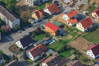 Bird's eye view of New buildings on Höhenweg in Kandel in the state Rhineland-Palatinate, Germany