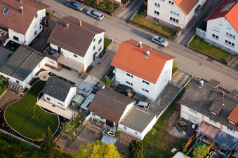Home gardens in Rosenstr in the district Reichenbach in Waldbronn in the state Baden-Wuerttemberg, Germany from above