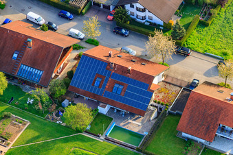 Bird's eye view of Traminerstr in the district Stupferich in Karlsruhe in the state Baden-Wuerttemberg, Germany