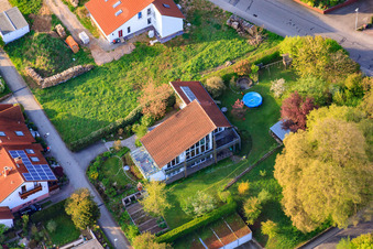 Bird's eye view of Rieslingstr in the district Stupferich in Karlsruhe in the state Baden-Wuerttemberg, Germany