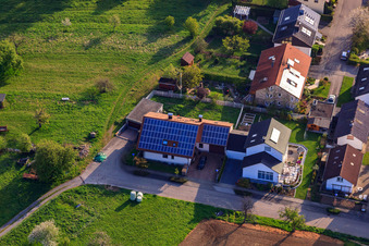 Oblique view of Behind the fence in the district Stupferich in Karlsruhe in the state Baden-Wuerttemberg, Germany