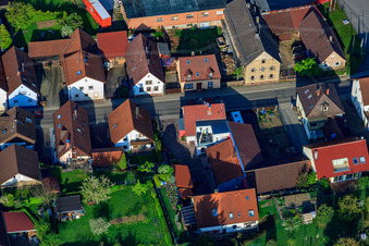 Bird's eye view of Thomashofstr in the district Stupferich in Karlsruhe in the state Baden-Wuerttemberg, Germany