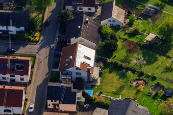 Enzianstr in the district Stupferich in Karlsruhe in the state Baden-Wuerttemberg, Germany seen from above