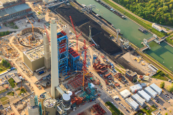 EnBW new coal-fired power plant on the Rhine in the district Daxlanden in Karlsruhe in the state Baden-Wuerttemberg, Germany out of the air