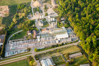 Mixed concrete and building materials factory of Heidelberger Kalksandstein GmbH - factory Durmersheim in Durmersheim in the state Baden-Wurttemberg, Germany