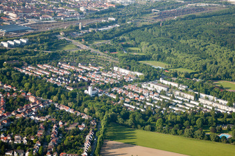 Dammerstock district from the southwest in the district Weiherfeld-Dammerstock in Karlsruhe in the state Baden-Wuerttemberg, Germany