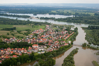 Munchhausen in the state Bas-Rhin, France from the plane