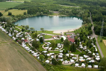 Caravan and tents - campsite - and tent site Camping Plage du Staedly in Rœschwoog in the state Bas-Rhin, France