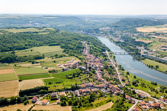 Village on the river bank areas of the river Mosel in Contz-les-Bains in Grand Est, France