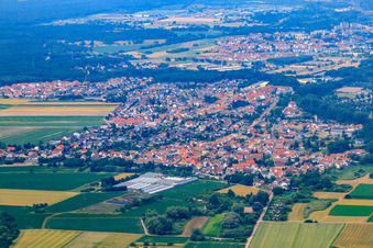 View of the town from the south in the district Sondernheim in Germersheim in the state Rhineland-Palatinate, Germany
