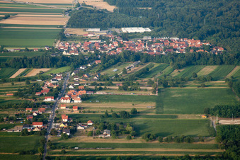 From the west in Schaffhouse-près-Seltz in the state Bas-Rhin, France