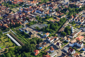 Greenhouses on Lindenstr in Rülzheim in the state Rhineland-Palatinate, Germany from above