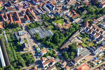 Greenhouses on Lindenstr in Rülzheim in the state Rhineland-Palatinate, Germany from above