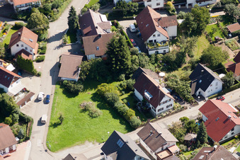 Drone recording of Varnhalt, Gartenstr in the district Gallenbach in Baden-Baden in the state Baden-Wuerttemberg, Germany