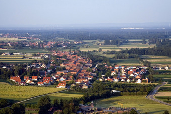 Village from the west in Freckenfeld in the state Rhineland-Palatinate, Germany