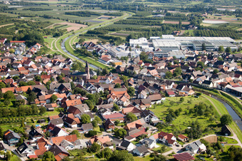 Aerial view of Village on the river bank areas of the river Rench in the district Erlach in Renchen in the state Baden-Wurttemberg