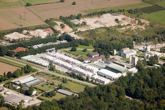 Building and production halls on the premises of Heidelberger Kalksandstein GmbH - factory Durmersheim in Durmersheim in the state Baden-Wurttemberg