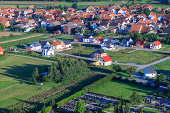 New development area in Tabakfeld in Hatzenbühl in the state Rhineland-Palatinate, Germany seen from above