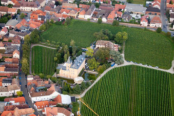 Oblique view of Complex of the hotel building Hotel Schloss Edesheim, Privathotels Dr. Lohbeck GmbH & Co. KG in Edesheim in the state Rhineland-Palatinate
