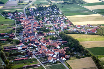 Village from the east in Herxheimweyher in the state Rhineland-Palatinate, Germany