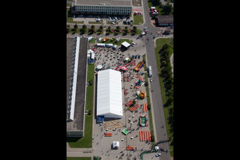 Building complex and grounds of the logistics center Daimler AG Global Logistic Center on the Island Gruen in Germersheim in the state Rhineland-Palatinate, Germany out of the air