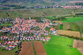 Aerial photograpy of Village view from the southeast in the district Mörzheim in Landau in der Pfalz in the state Rhineland-Palatinate, Germany