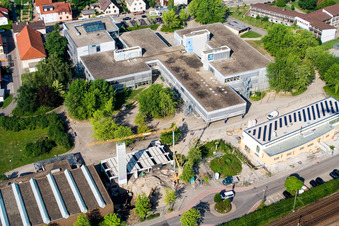 School building of the Ludwig-Marum-Gymnasium Pfinztal in the district Berghausen in Pfinztal in the state Baden-Wurttemberg seen from a drone