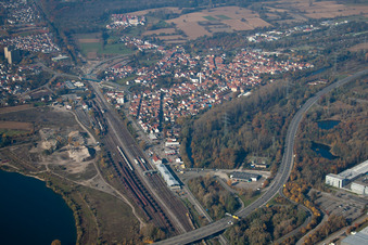 From the east in Wörth am Rhein in the state Rhineland-Palatinate, Germany